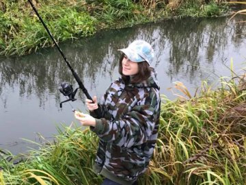 «Риболовля – це класно, якщо ви не провалюєтесь у боброву яму», – волинська журналістка