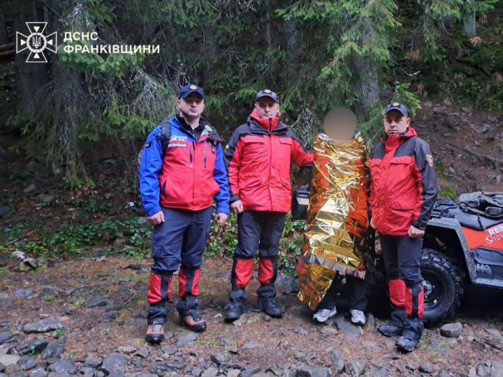 У Карпатах  під час сходження на гору заблукав підліток з Волині