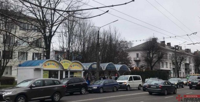 У Луцьку на Перемоги – подвійна аварія. ФОТО