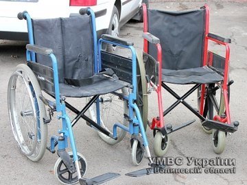 Міліцейському госпіталю на Волині презентували інвалідні візки. ФОТО