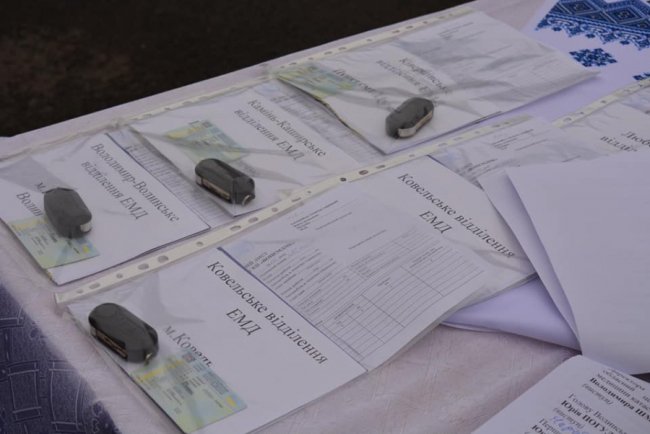 Волинь отримала останню партію новеньких «швидких»: у які села та міста вони поїдуть