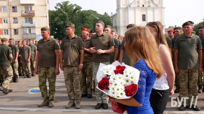 Як у Володимирі зустрічали бійців 14-ої бригади, що повернулися із зони ООС. ФОТО