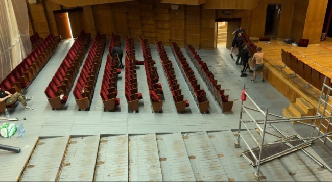 Восени драмтеатр у Луцьку відкриє оновлену глядацьку залу