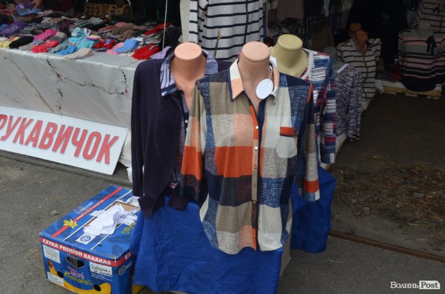 Місце для вигідного шопінгу: у Луцьку відкрився Харківський ярмарок*