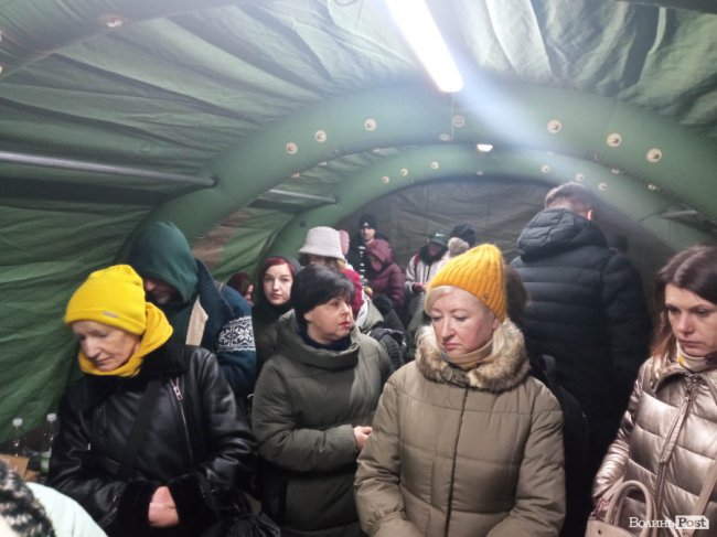 Луцьк – без світла: як у центрі працює «пункт незламності». ФОТО