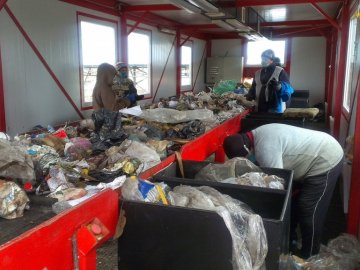 Повідомили, коли у Луцьку «на повну» запрацює сміттєсортувальна лінія 