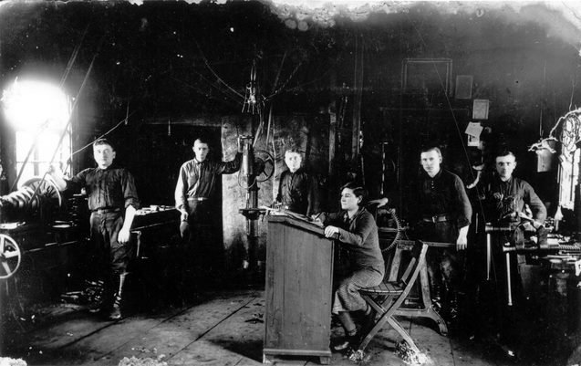 Опублікували старі фотографії Любомля