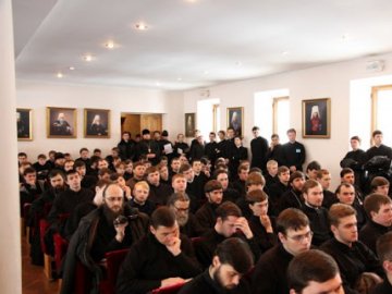 У Київській духовній академії викладачі та студенти захворіли на коронавірус