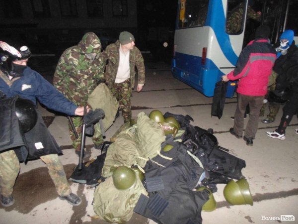 Як луцькі ВВшники «здавалися» народу. ФОТО. ВІДЕО