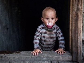 Від рук російських загарбників в Україні постраждали 627 дітей