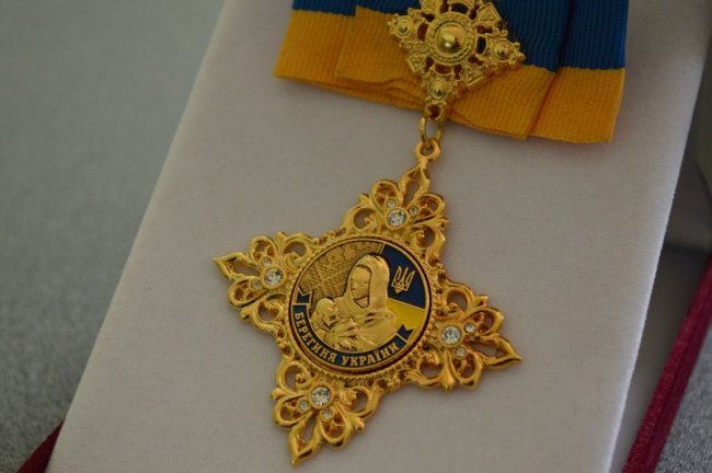 Директора волинського ліцею у Києві нагородили орденом «Берегиня України»