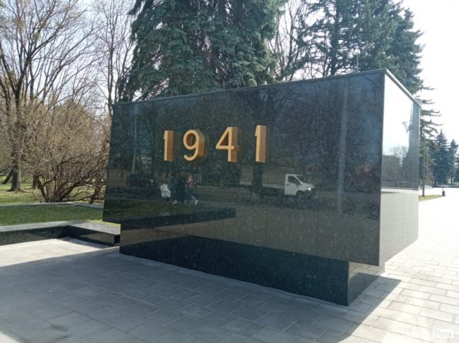 Дерусифікація Луцька: журналісти наполягають змінити меморіал та перейменувати понад 100 вулиць