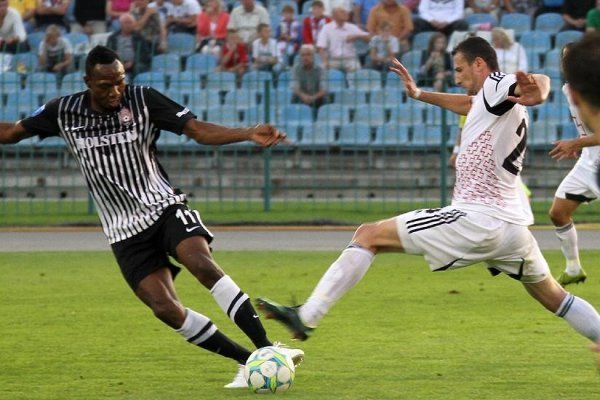 «Волинь» - «Зоря»: бойова нічия вдома. ФОТО. ВІДЕО