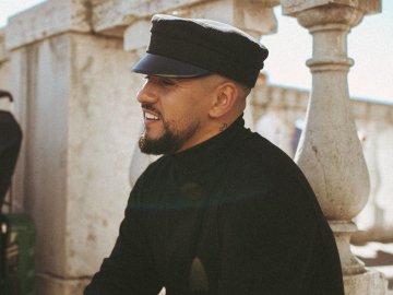 Зірка з Луцька MONATIK презентував новий хіт. ВІДЕО