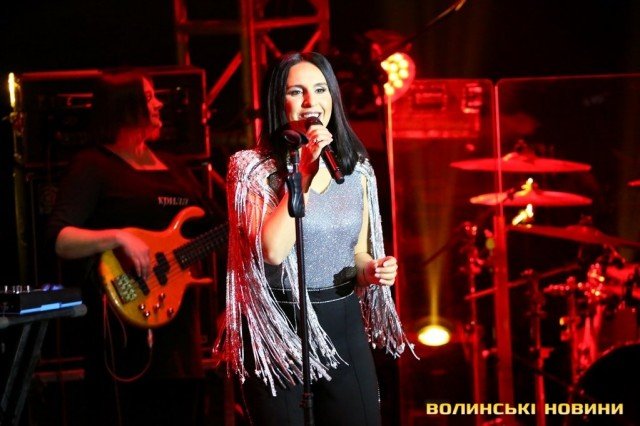 Джамала привезла до Луцька «Крила». ФОТОРЕПОРТАЖ