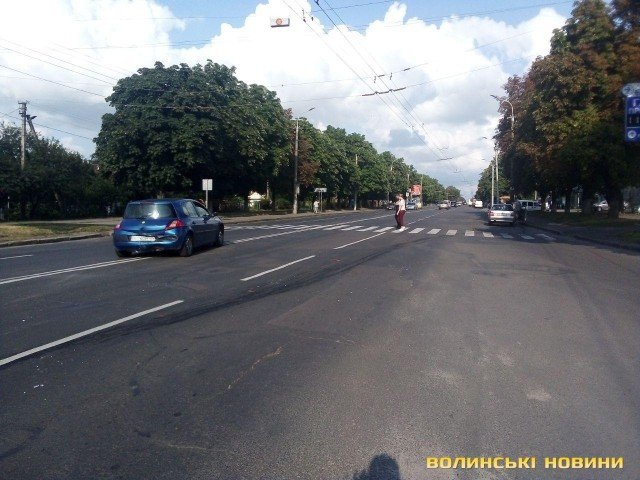 На Рівненській у Луцьку – аварія з потерпілими. ФОТО. ВІДЕО