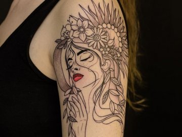 Тату-майстер з Луцька розповів, як малюнки на тілі впливають на людину. ВІДЕО