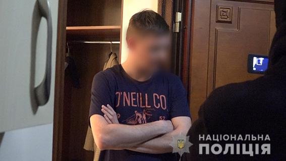 На Волині провели обшуки через злочинну схему ввезення авто з Європи. ФОТО