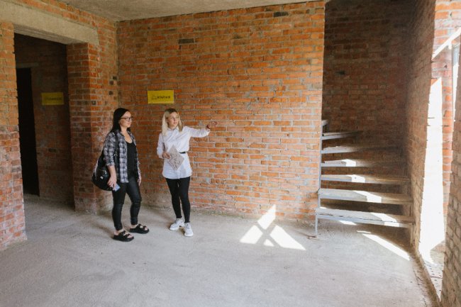 У ЖК «Струмочок» під Луцьком продають збудований котедж*