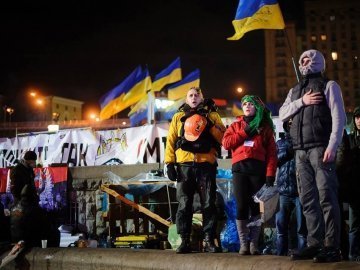 Євромайдан за півгодини до знесення. ФОТО