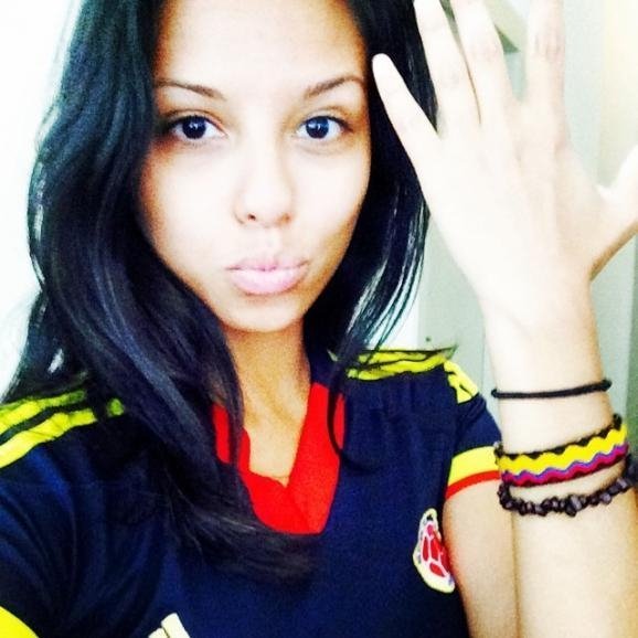 Найкрасивіші дівчата-вболівальниці. ФОТО