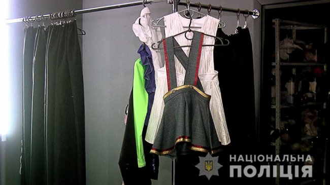 На Вінниччині австрієць та українка під виглядом модельної агенції облаштували дитячу порностудію. ФОТО