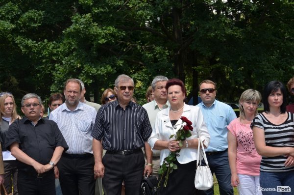 У Луцьку вшанували пам'ять жертв війни. ФОТО