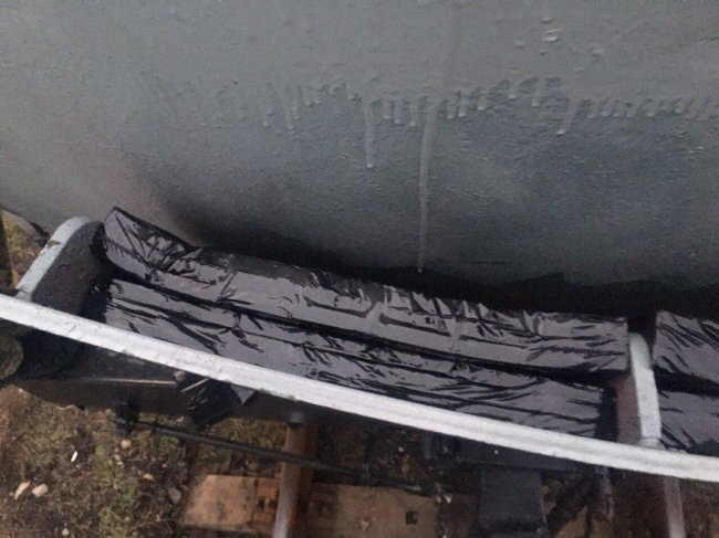 На «Ягодині» у потязі знайшли  контрабандне куриво