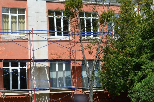 На утеплення волинської школи потрібно понад 9 мільйонів гривень. ФОТО