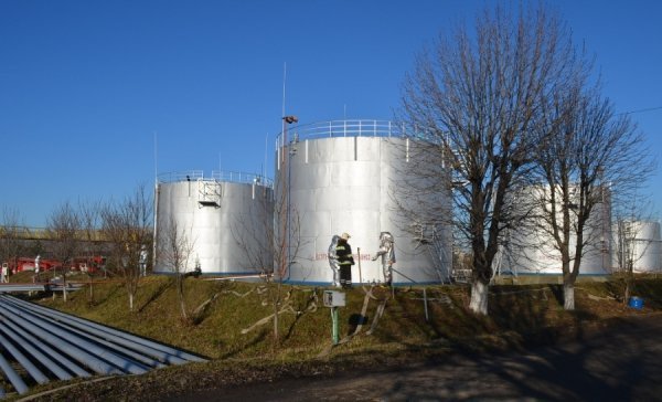 У Луцьку «горіла» нафтобаза. ВІДЕО