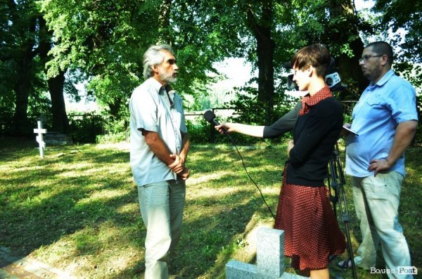 У Польщі молилися на могилах вбитих українців. ФОТО 
