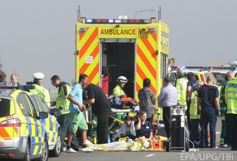 У Британії в аварії зіткнулося понад сто авто. ФОТО