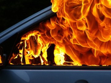 На Волині горів автомобіль 