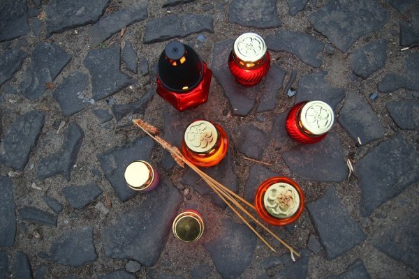 Вшанування пам'яті жертв Голодомору (жовтень 2011)