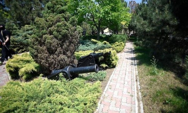 Ляшко знайшов на Донбасі черговий маєток Януковичів. ФОТО. ВІДЕО