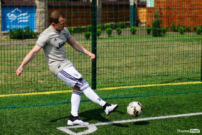 Свято корпоративної єдності: група компаній «Континіум» влаштувала футбольний турнір. ФОТО