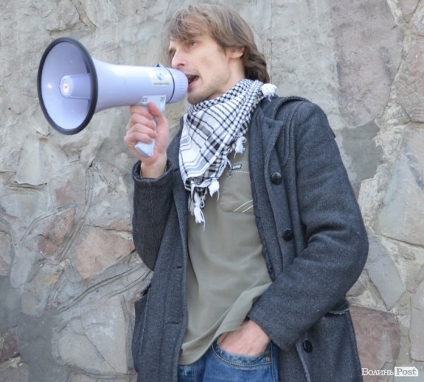 Під луцькою мерією – пікет. ФОТО. ВІДЕО
