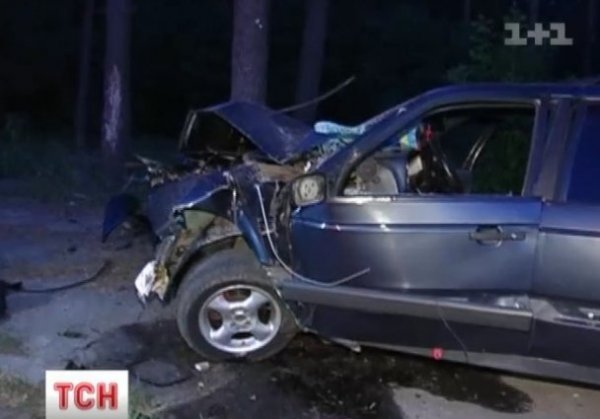 Волинянин загинув, вʼїхавши у зупинку на Київщині. ФОТО. ВІДЕО