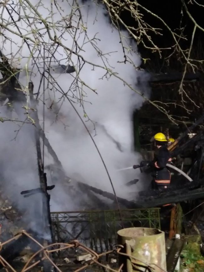 У селі на Волині горів будинок: всередині виявили тіло. ФОТО