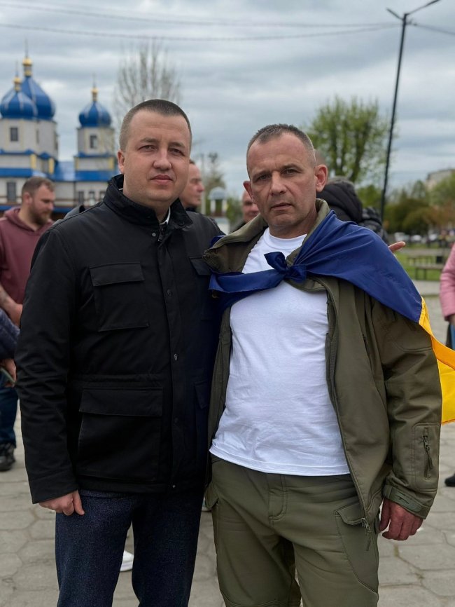 На Волині зустріли звільненого з полону воїна Андрія Жолоба. ФОТО