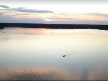 Захопливі краєвиди волинських озер з висоти пташиного польоту. ВІДЕО
