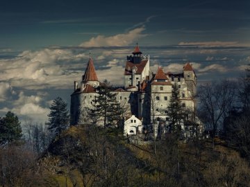 Румунія посилила правила в'їзду для невакцинованих українців