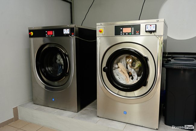 «SKF», «HappyKidsClub», «Modern Expo»: єдина екопральня у Луцьку робить бездоганними речі заводів, салонів та дитсадків* 