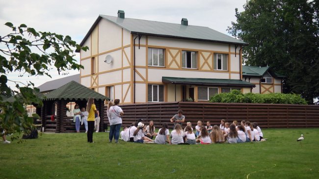 Волинь очима дітей-художників з Луганщини