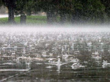 Через негоду у Луцьку скасували деякі заходи до Дня Незалежності України