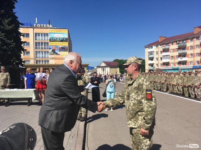 Ви зберегли наш мир: на Волині зустріли зенітників, які повернулися з АТО. ФОТО