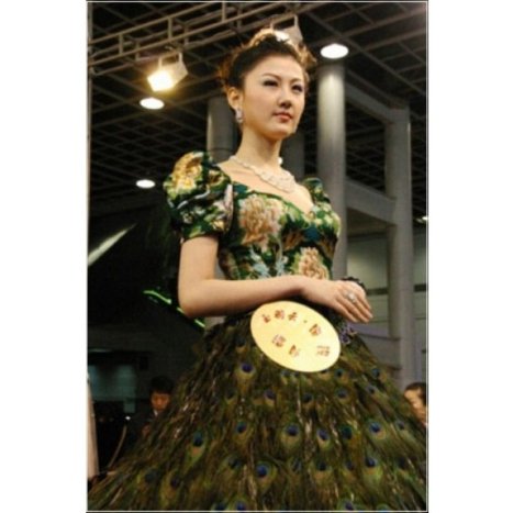 Показали найдорожчу весільну сукню у світі. ФОТО