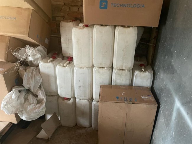 На Волині вилучили алкоголю і цигарок майже на 2 мільйони гривень. ФОТО