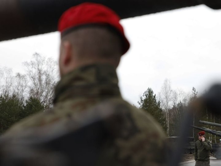 Польща відправить в Україну військових, щоб вчитися збивати російські дрони