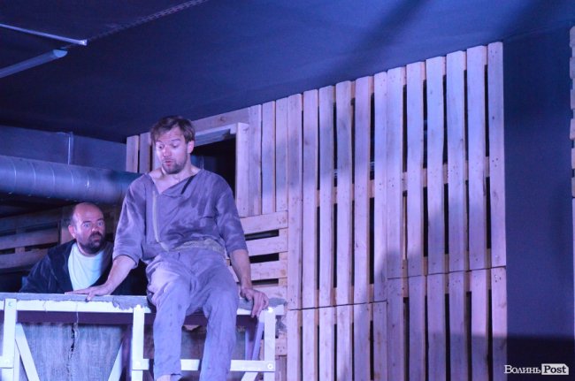 У Луцьку показали, як з «Ромео і Джульєтти» створити п’єсу про Гамлета. ФОТО